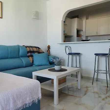 Sunbeach Apartment *