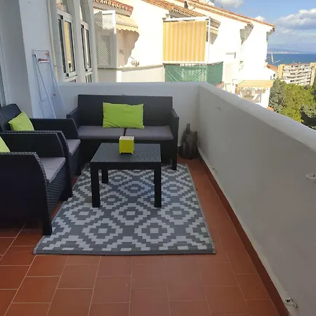 Sunbeach Apartment